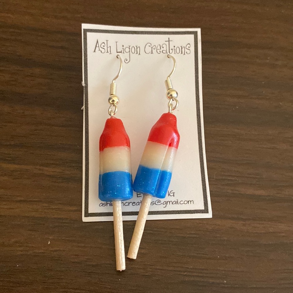 Red, white, and blue bomb pop earrings